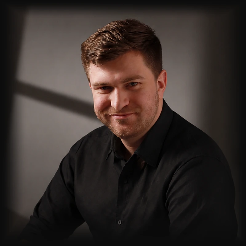 Portrait of Riley Tench
